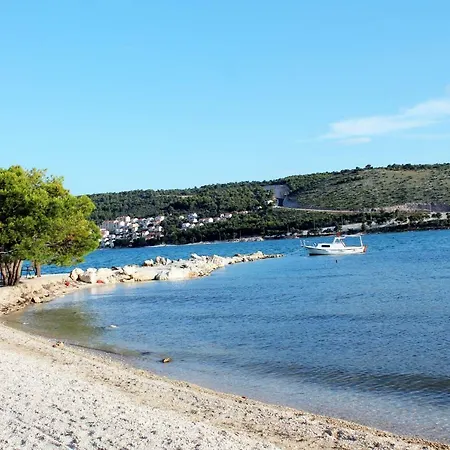 Mila Trogir