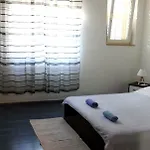 Mila Daire *